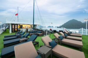 Aurora Cruise 2 - Sundeck (1)